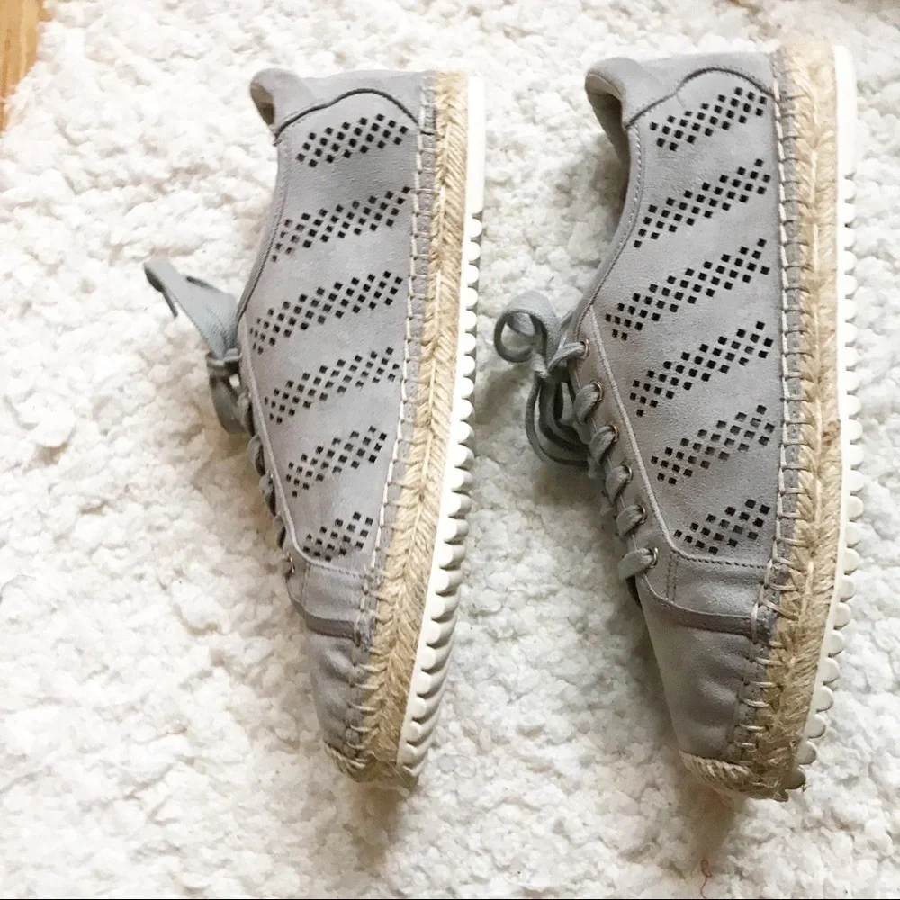 Marc Fisher Baila Perforated Fabric Espadrille Size 7.5
